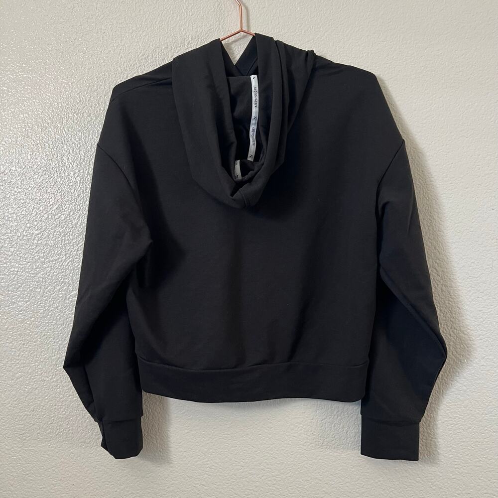 Puma logo crop hoodie top long sleeve black 846115 - Picture 3 of 8